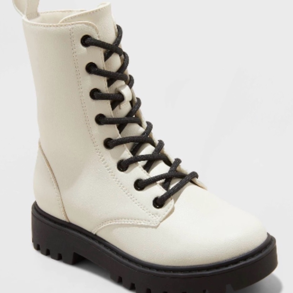 art class Cream Combat Boots with Black Laces